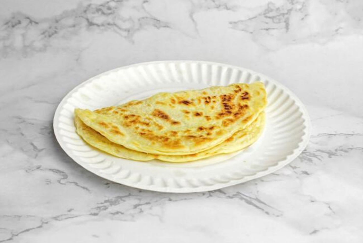شباتي بيض