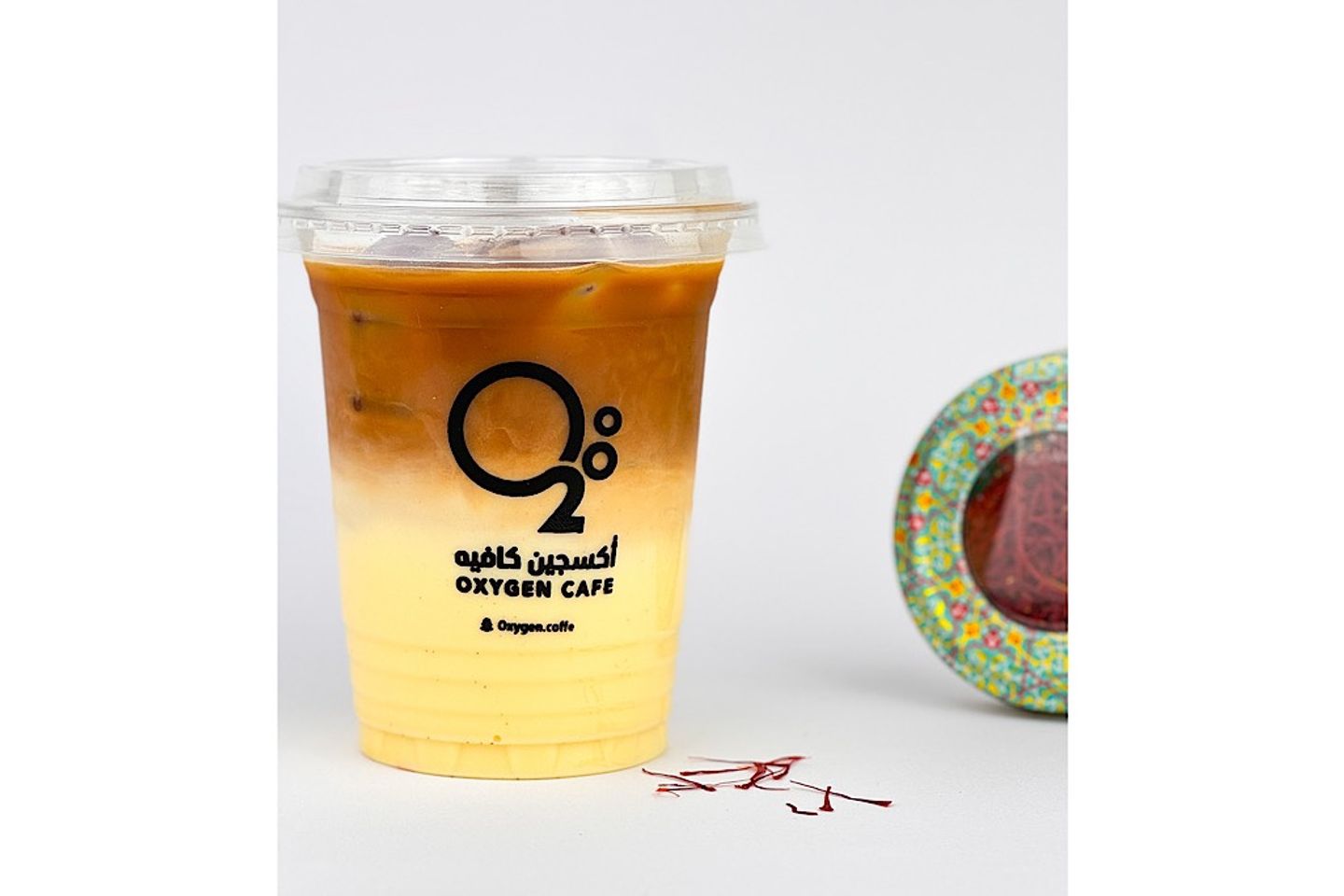 ايس زعفران لاتية