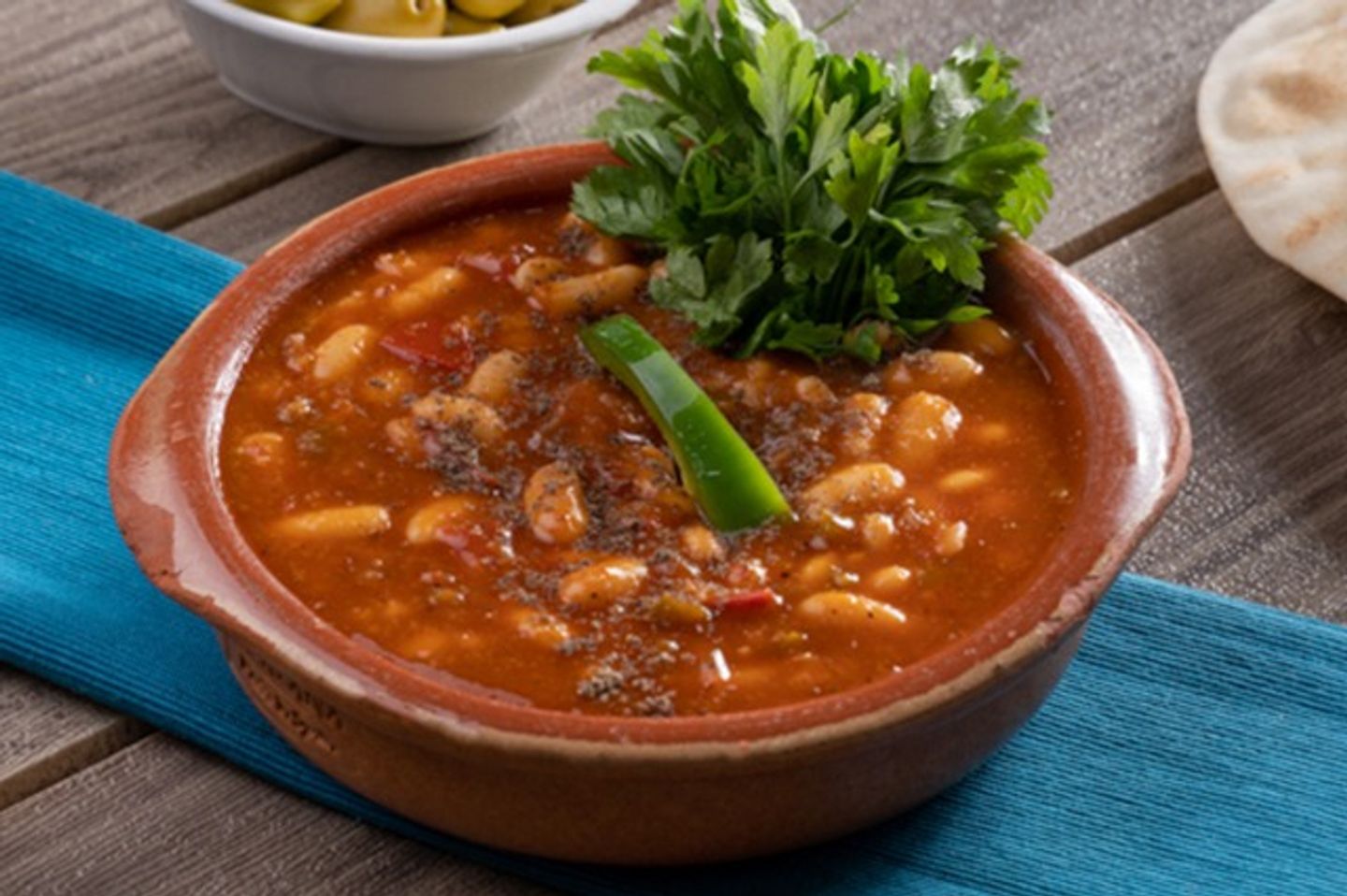 White Beans Hamsa