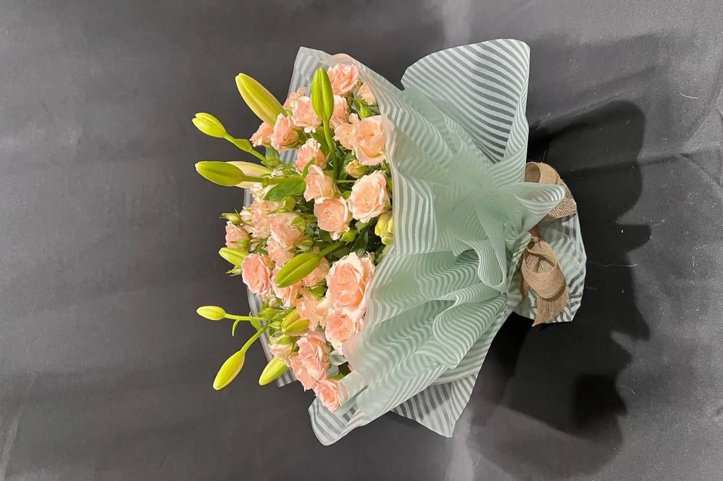 وردة و شتلة ٠٠١٧٤