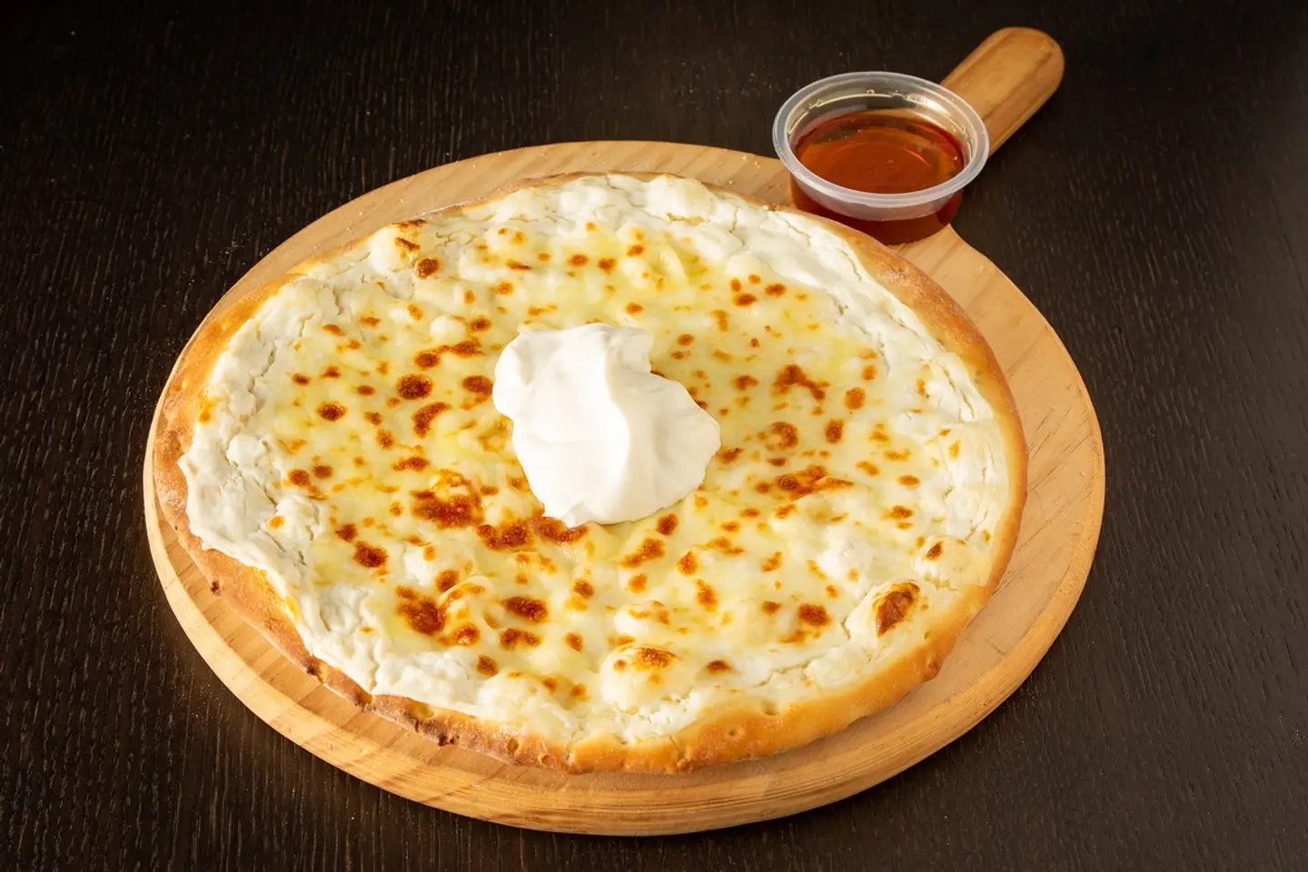 Ash Albulbul With Honey