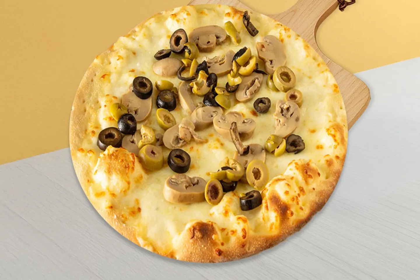 جبنة عكاوي فطر مع زيتون