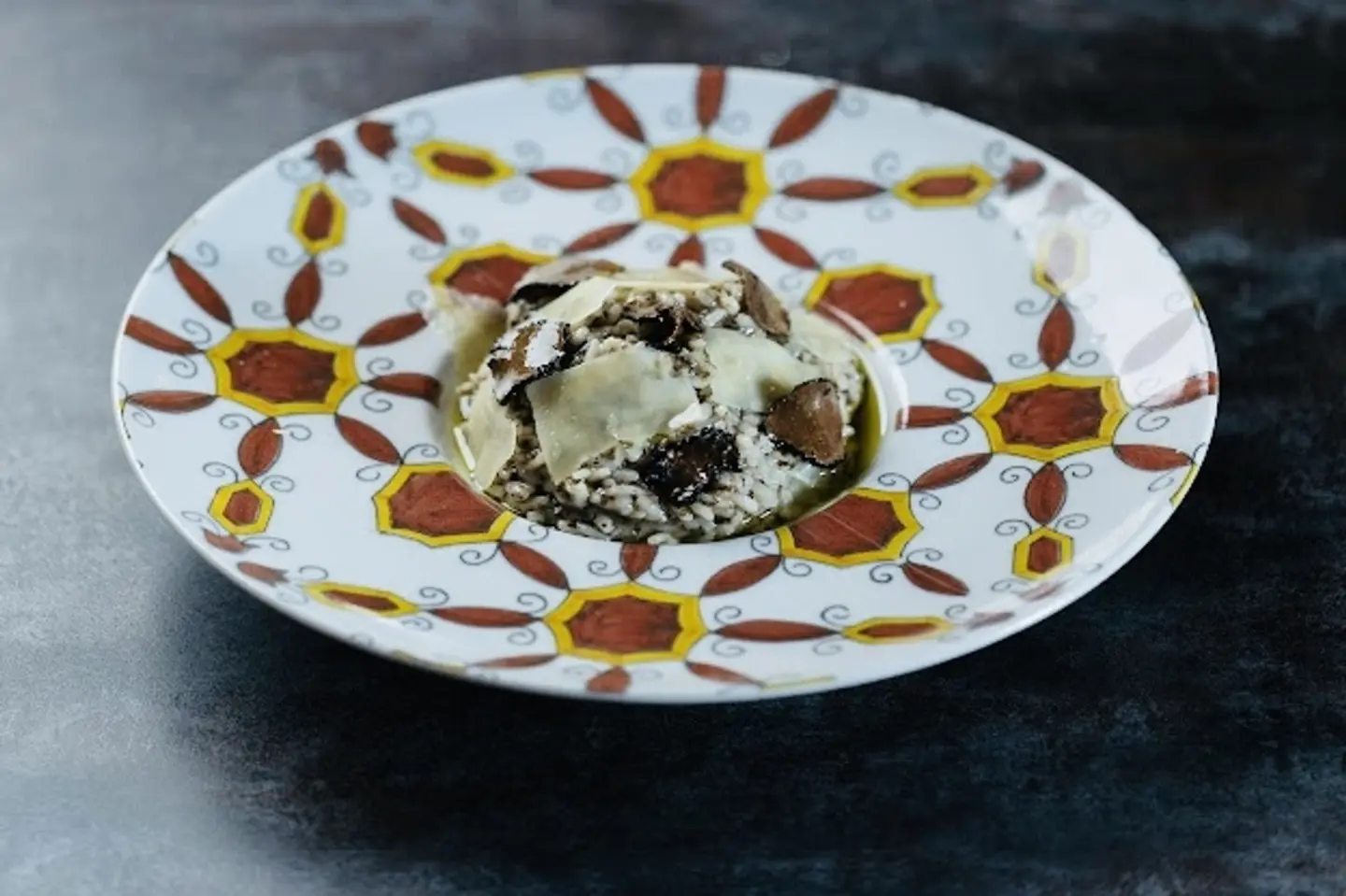 ريزوتو بالكماء الأسود