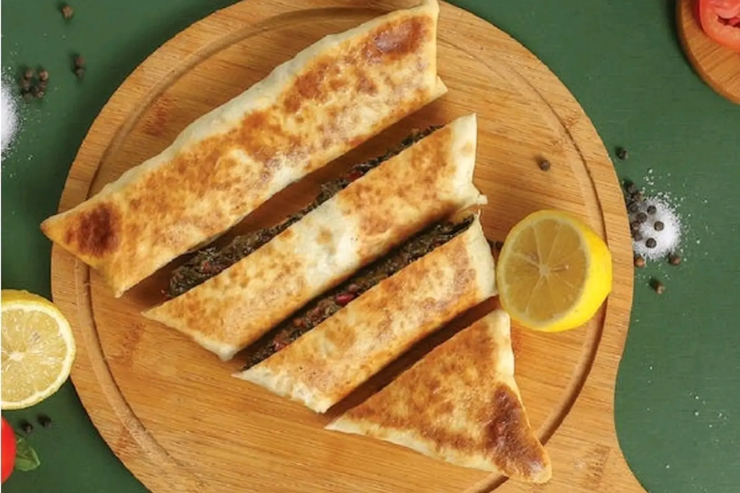 فطيرة جبنة بالسبانخ