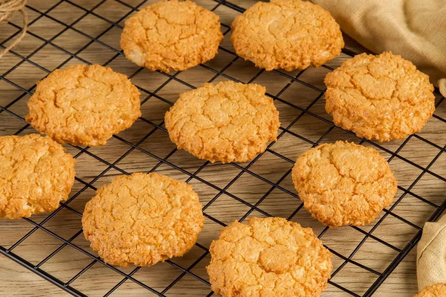 جوز هند 12 حبة