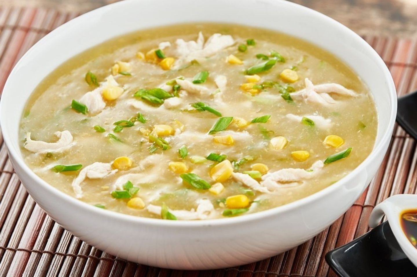 شوربة دجاج مع الذرة