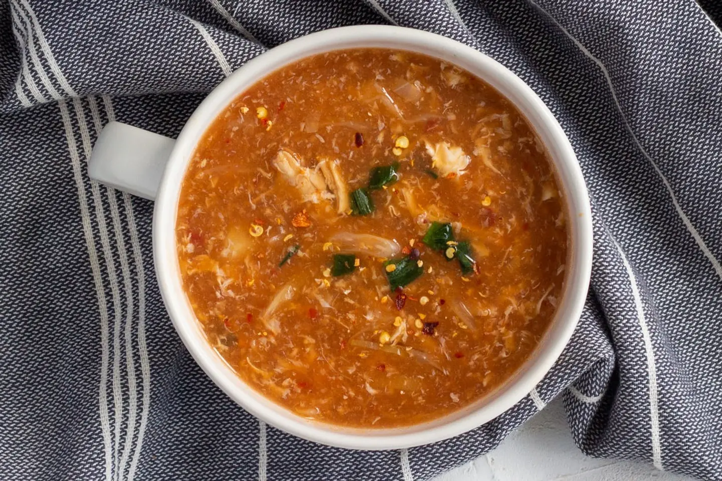 شوربة دجاج حار