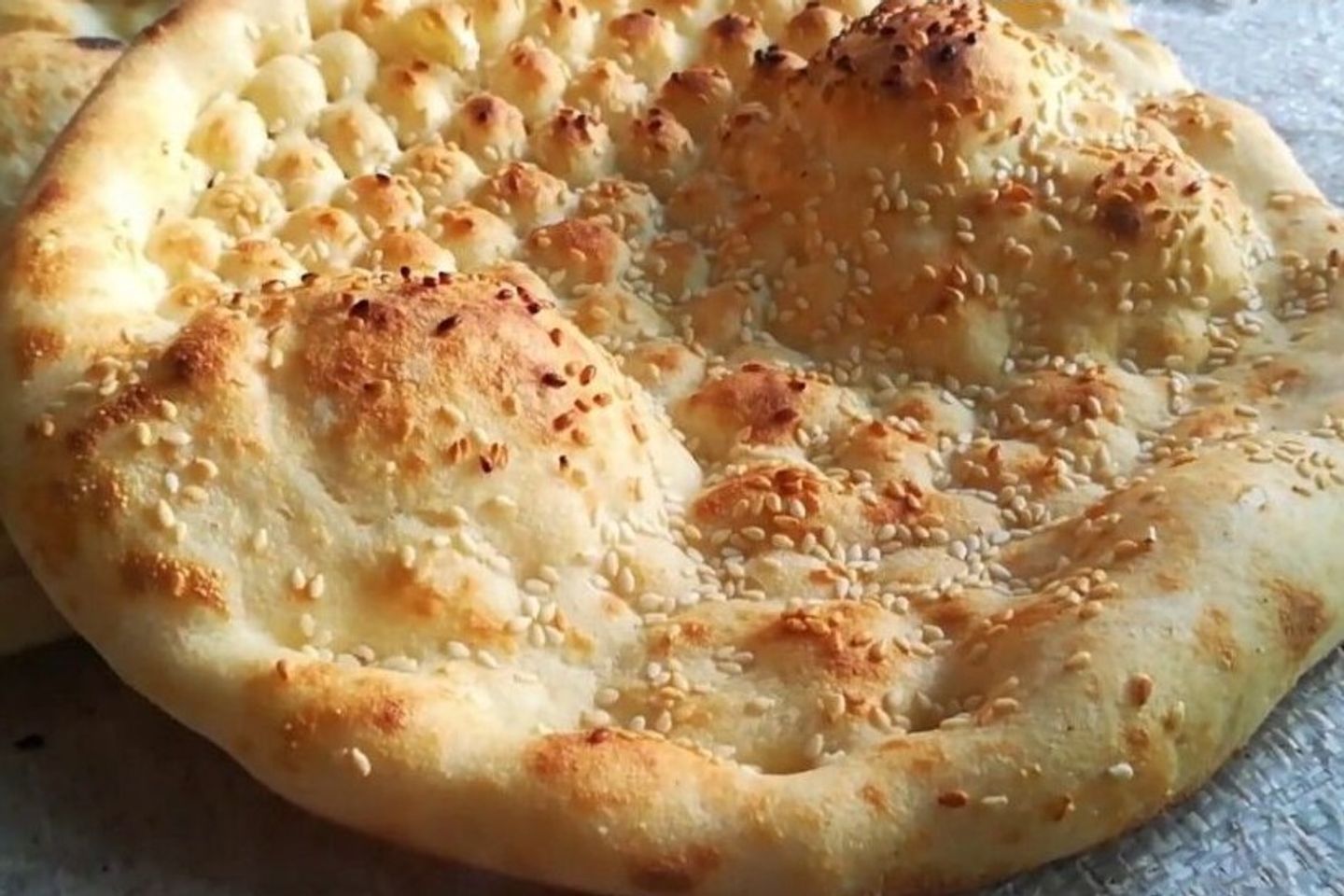 نان روغني