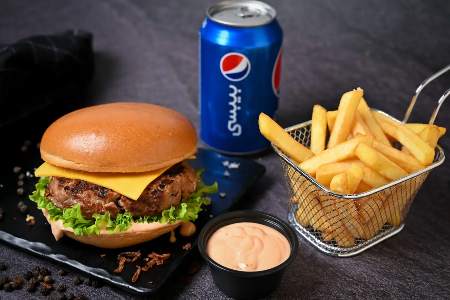 Taza Burger Meet