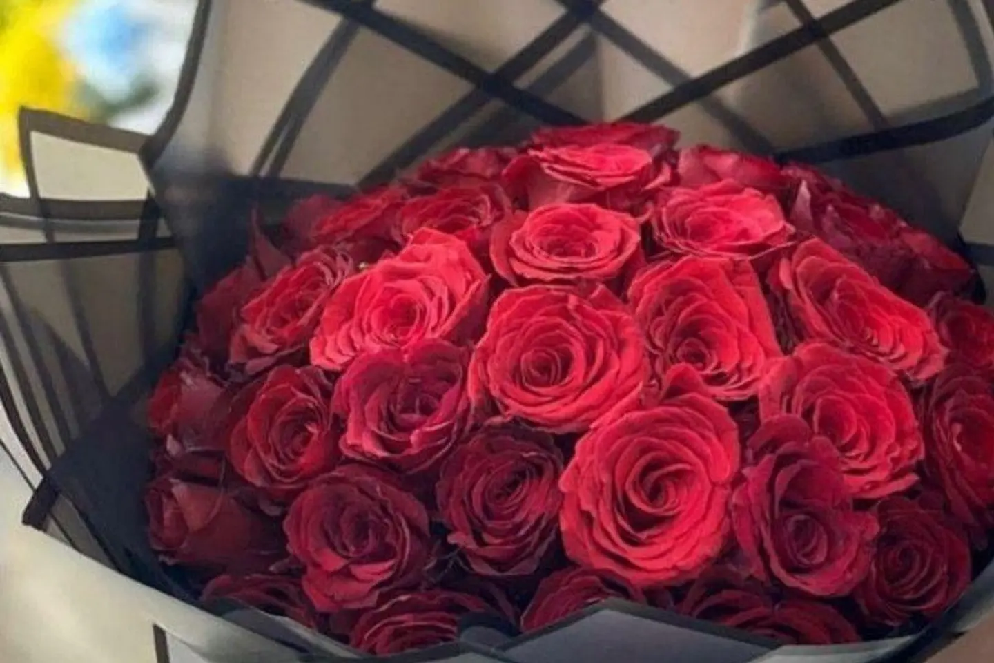 عبق 18