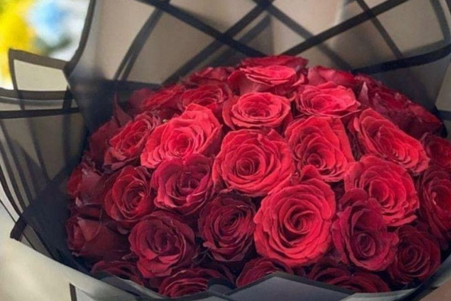 عبق 18