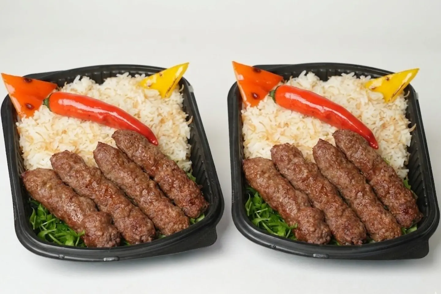٢ طبق كباب لحم مع الارز