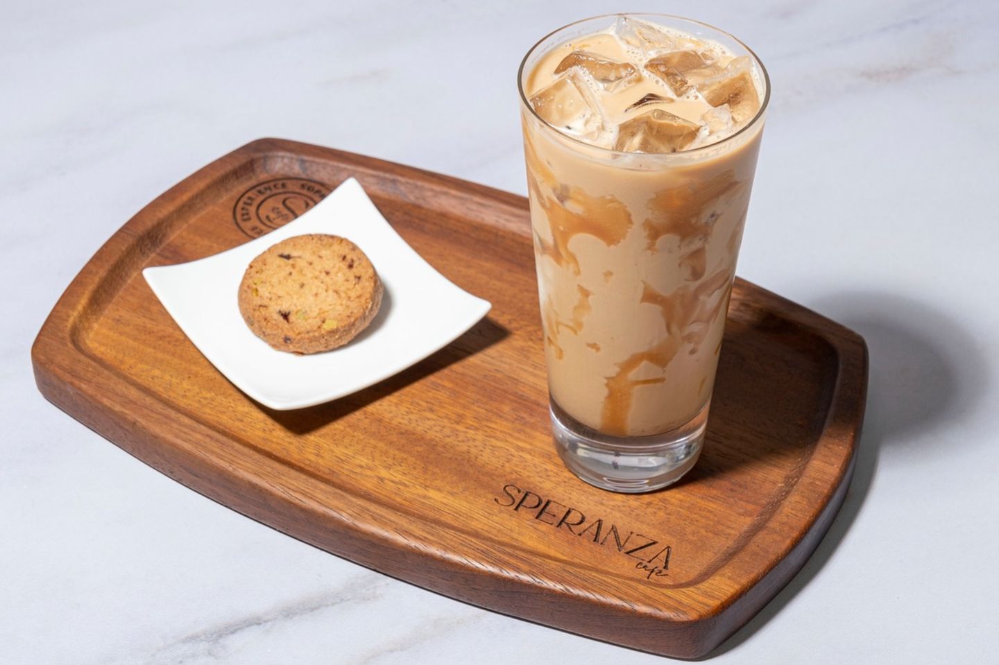 Iced Caramel Macchiato