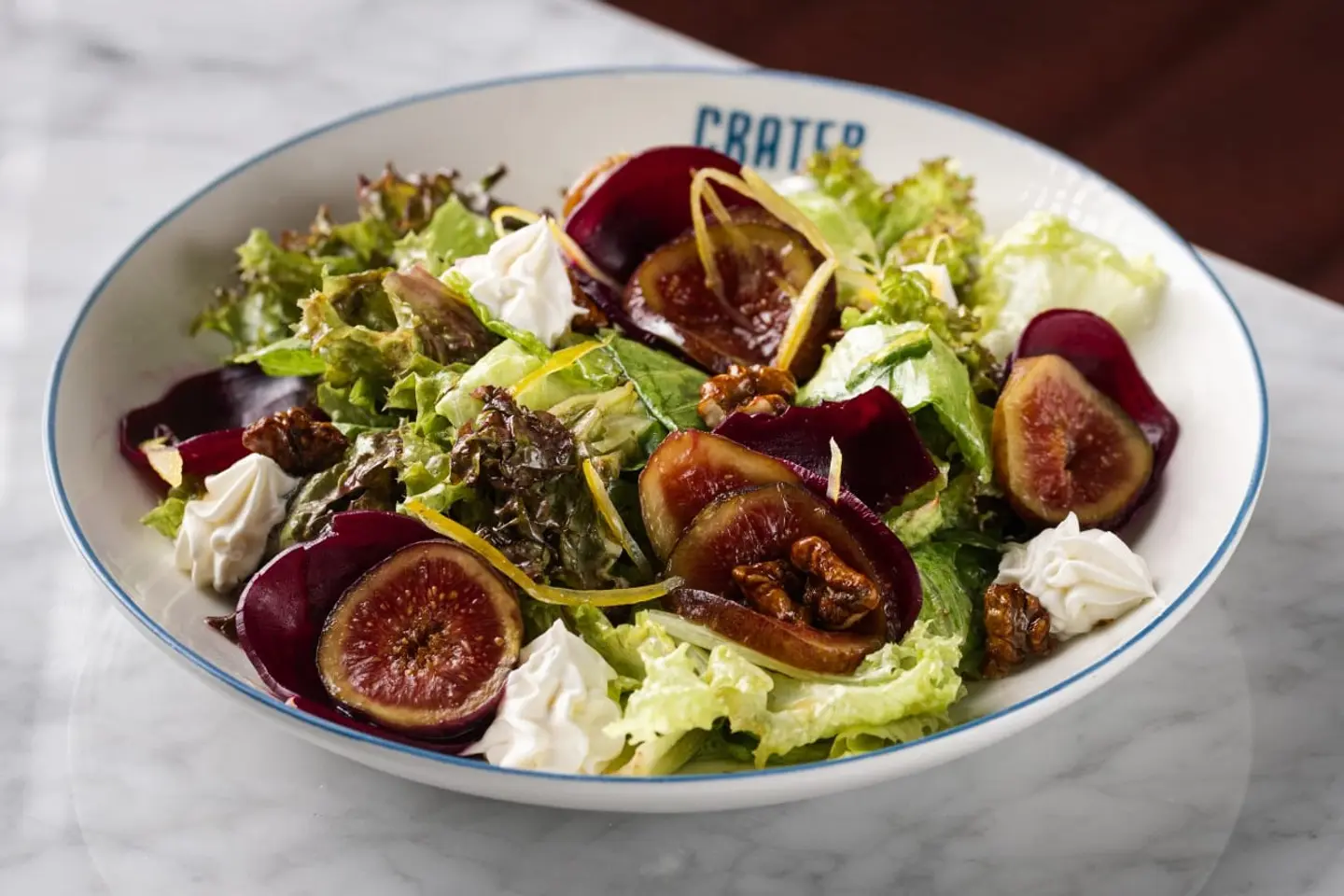 سلطة التين المكرمل