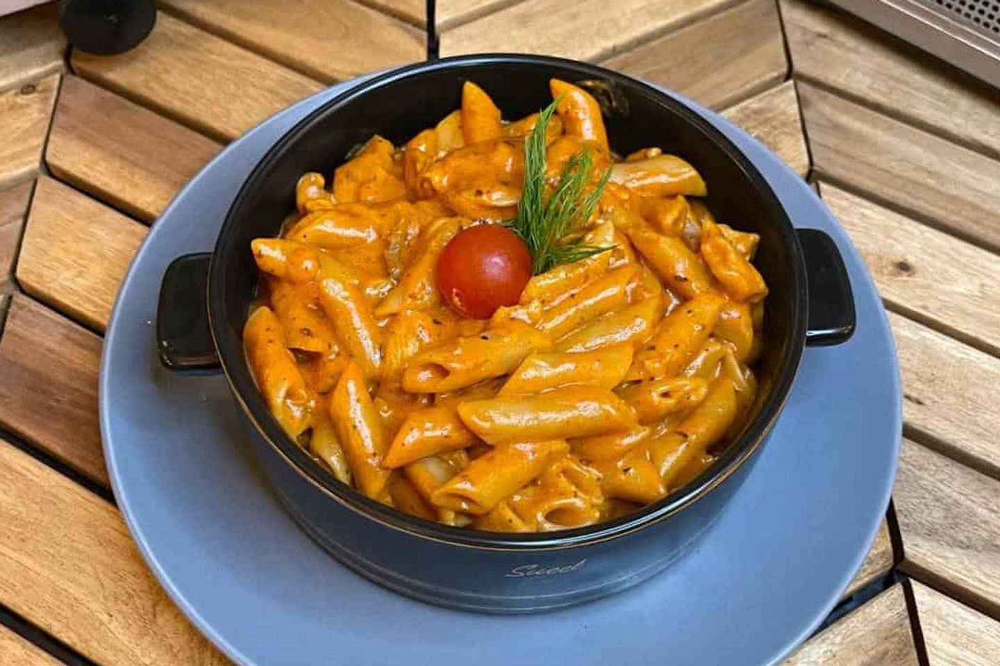 باستا روبيان بالصوص الاحمر