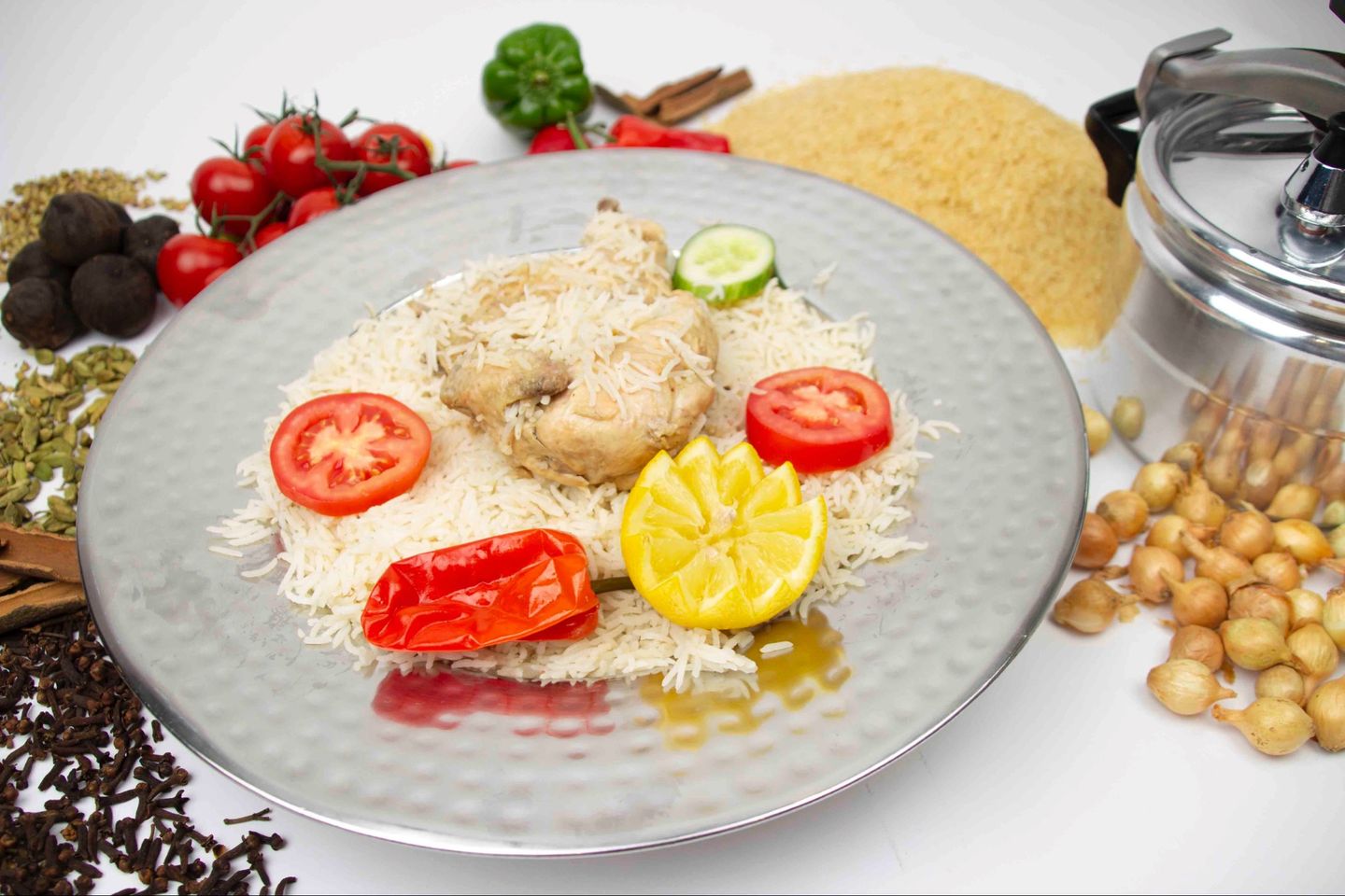 نص حبة كاتم ابيض