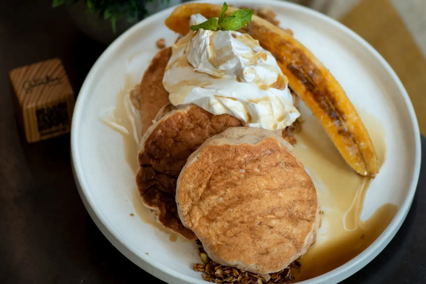 Cinnamon Banana Pancakes
