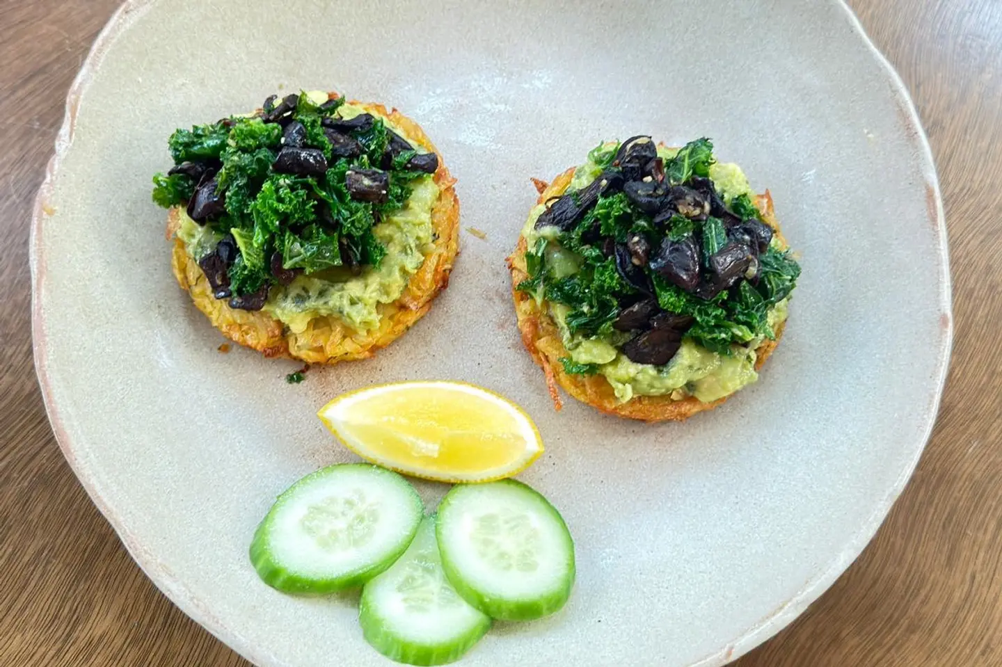 افكادو توستي