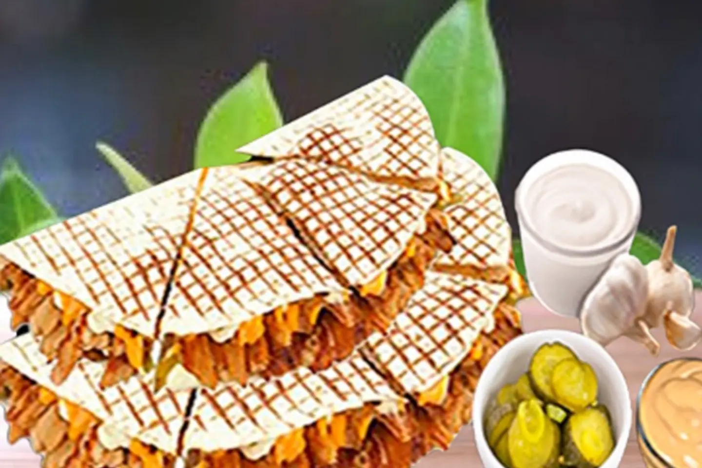 ساندوتش شاورما مثلثات