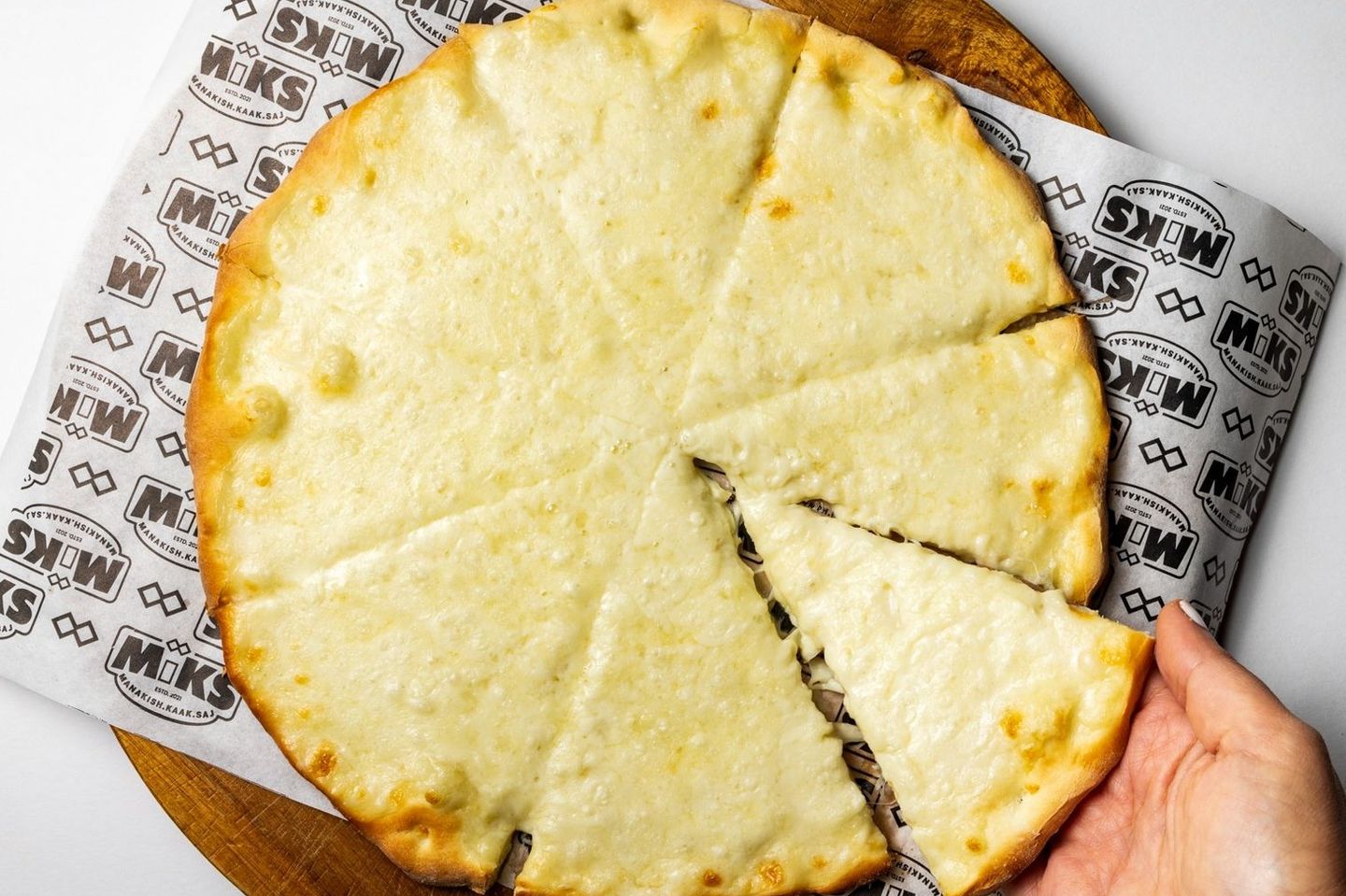 Mi Ks Cheese Manakeesh - Open