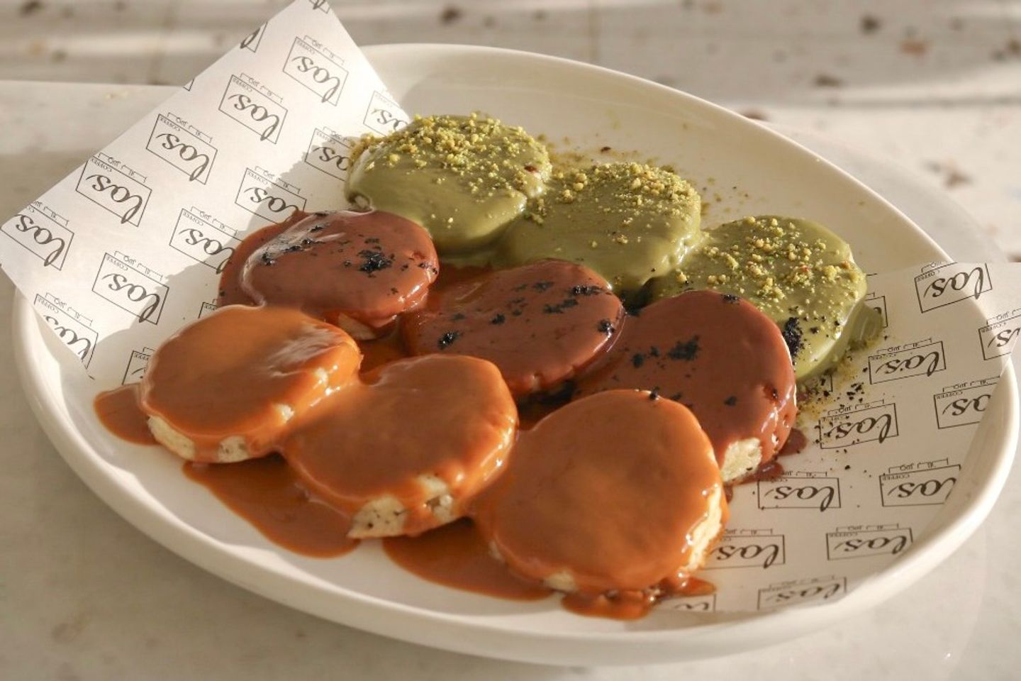 بان كيك بستاشيو