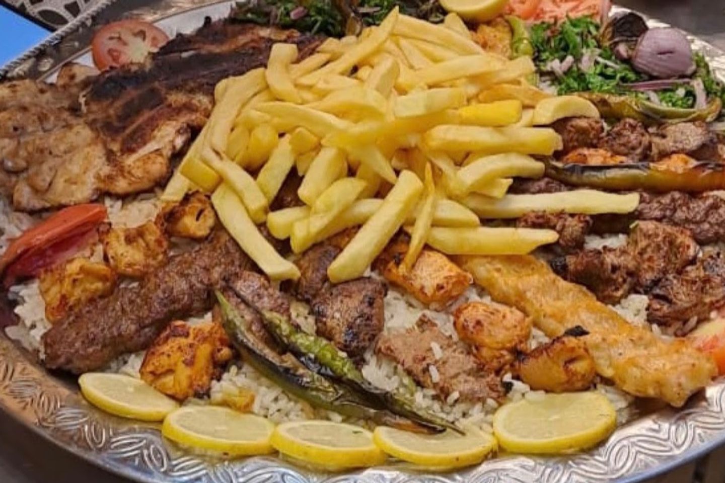 Special Damascus Corner Plate