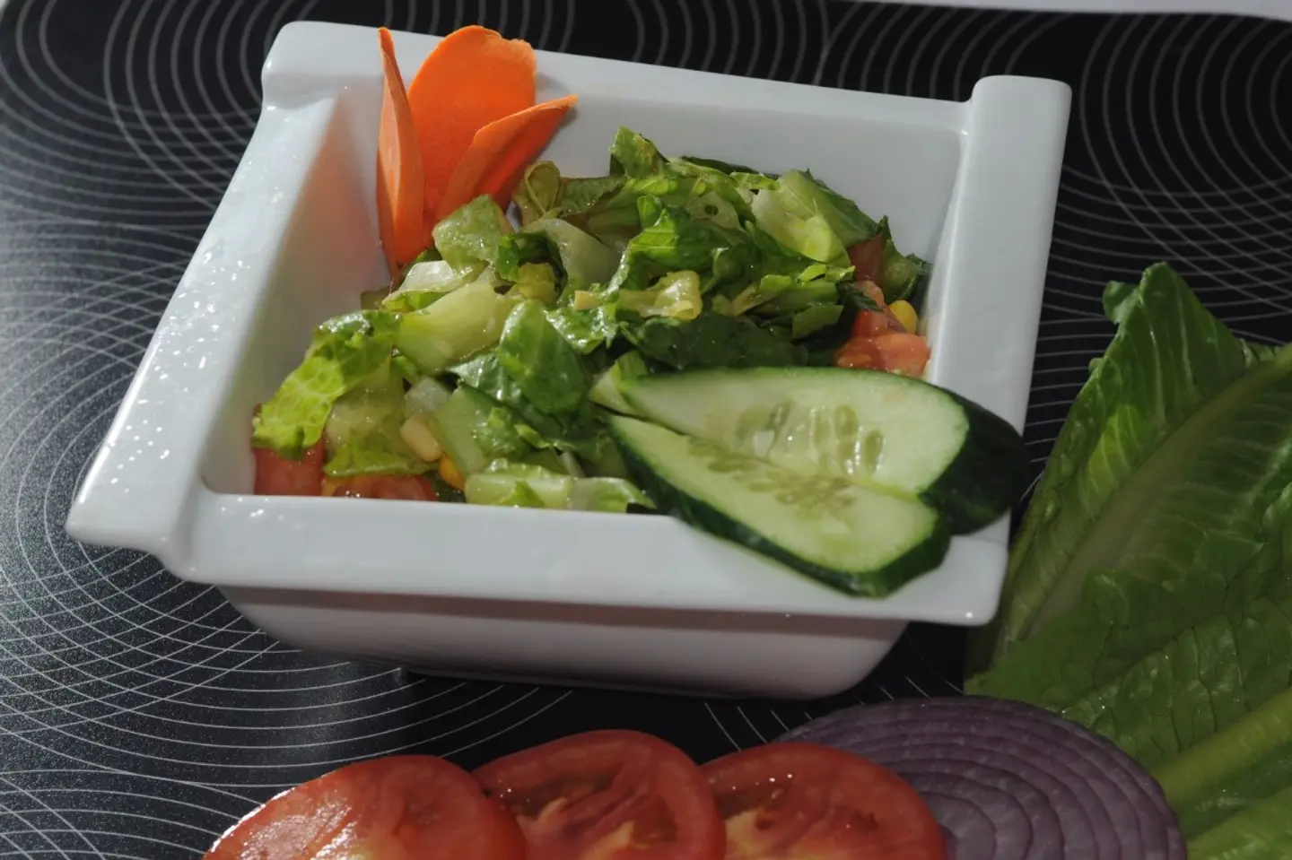 Mixed Green Salad
