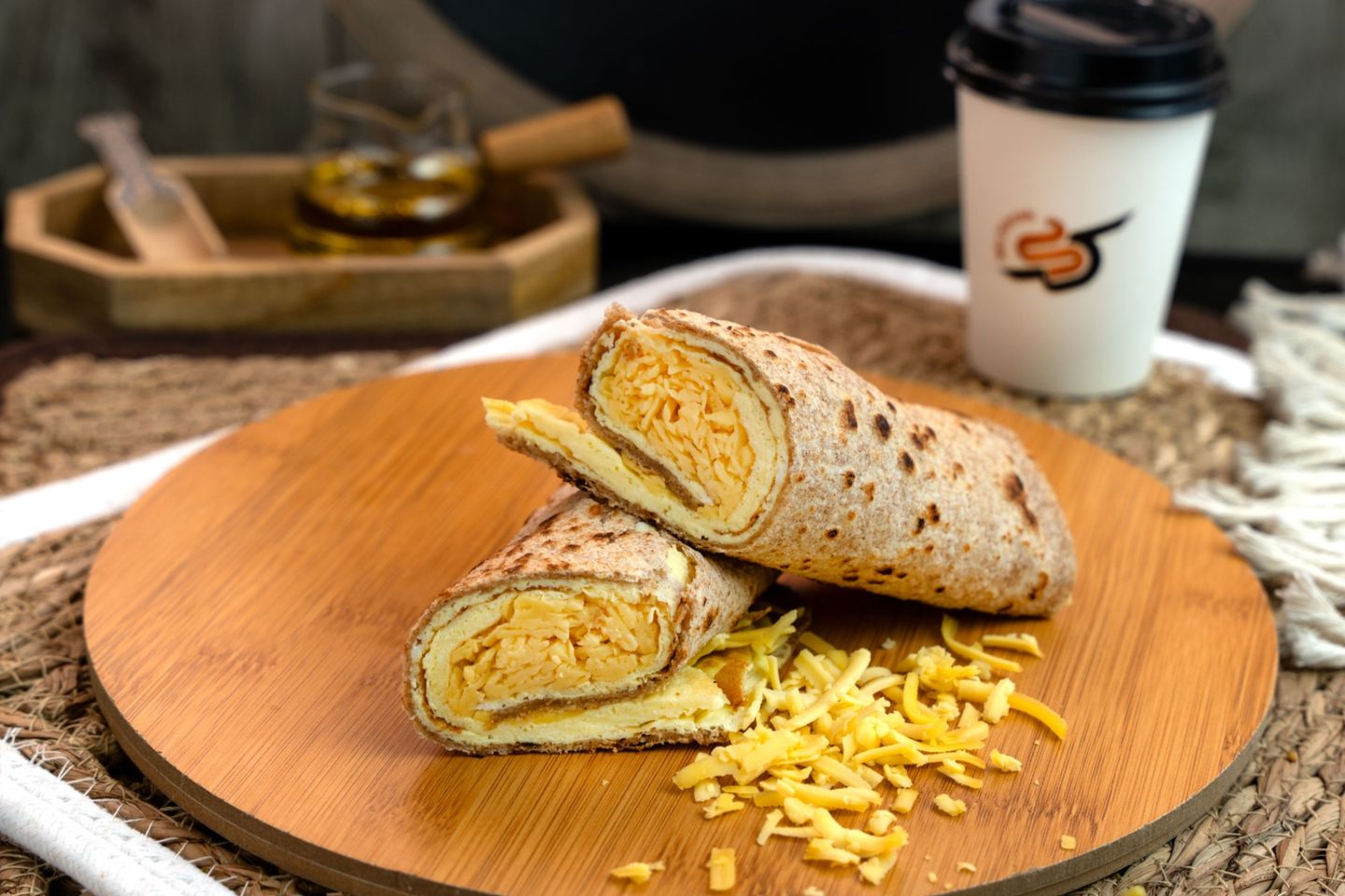 فطيرة دبل بيض بجبنة شيدر