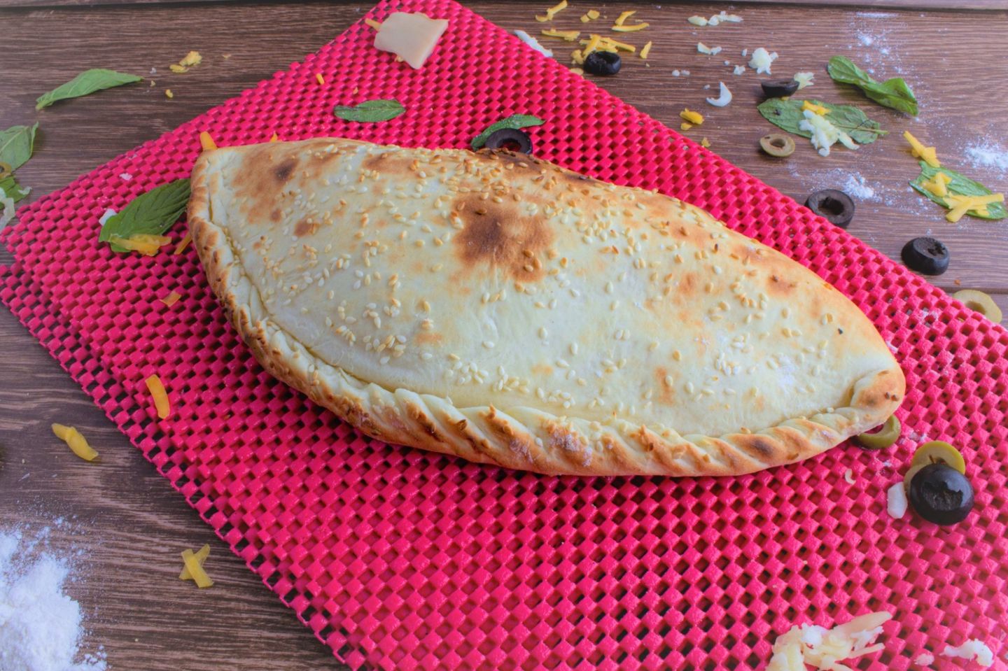 Kiri With Mozzarella Cheese Manakeesh