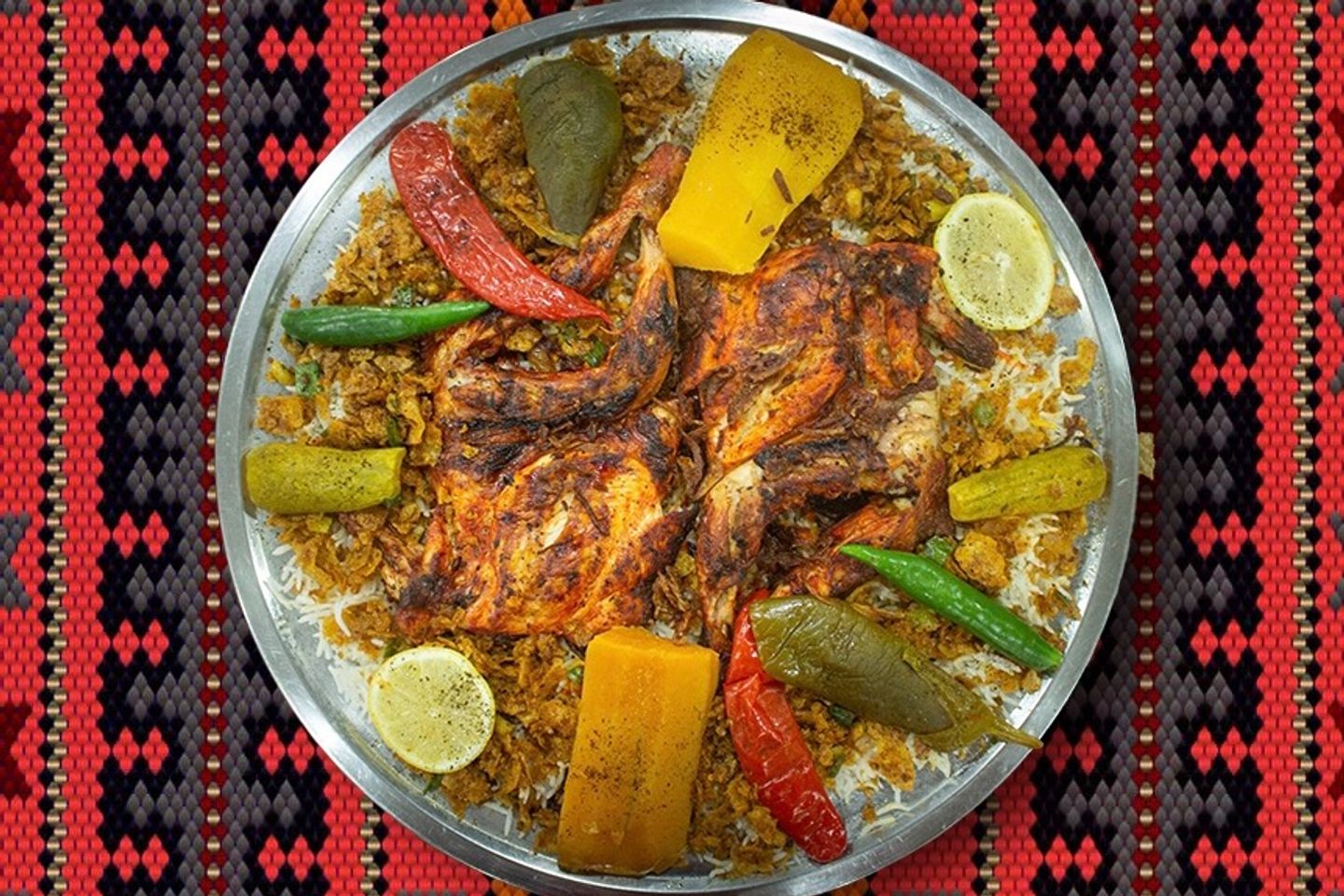 نص دجاج على الفحم