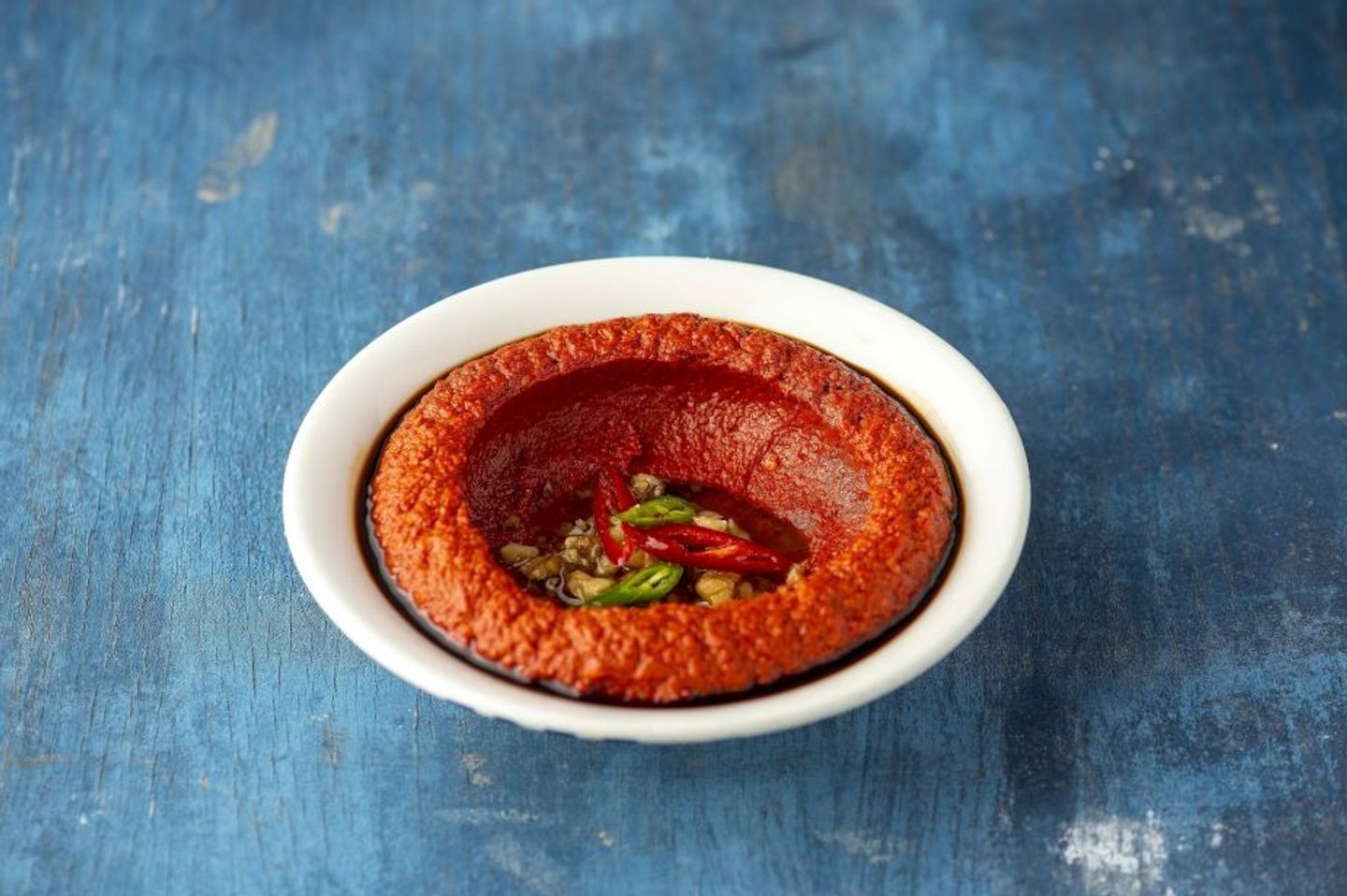 محمرة بالجوز