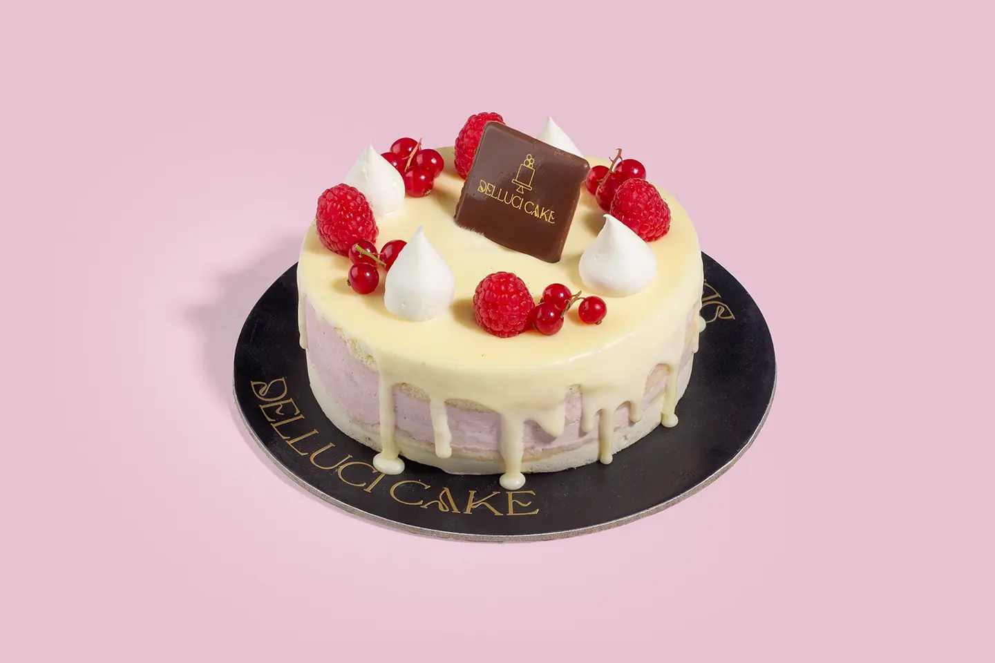 Wild Berries Cake Medium