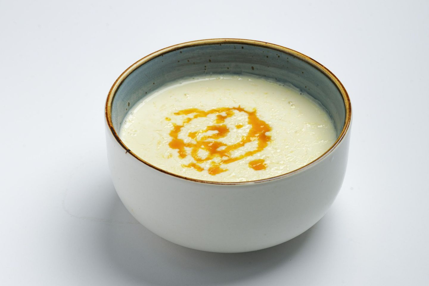 شوربه دجاج كريمه