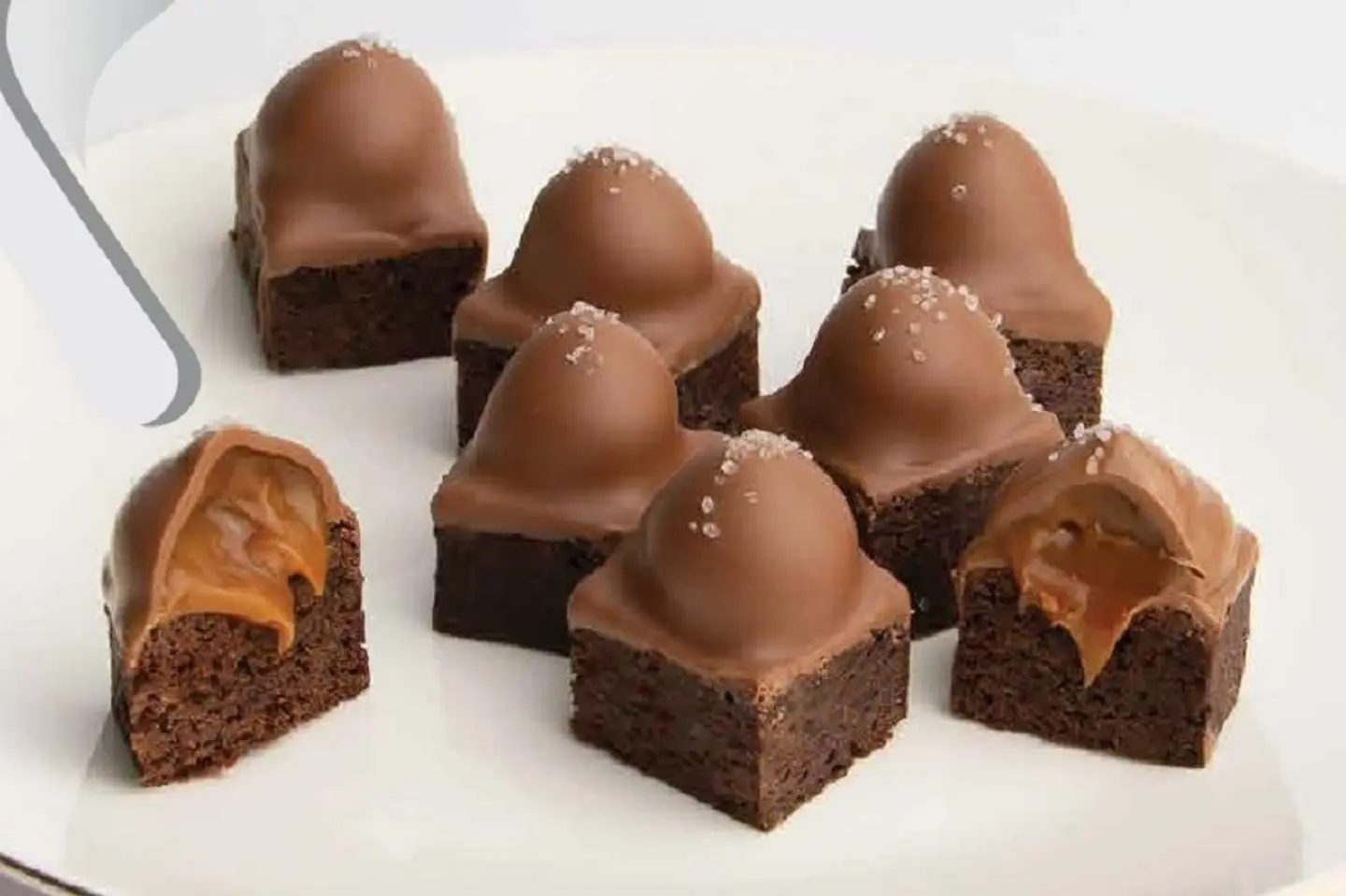 Brownie Caramel Bites   6 Pieces