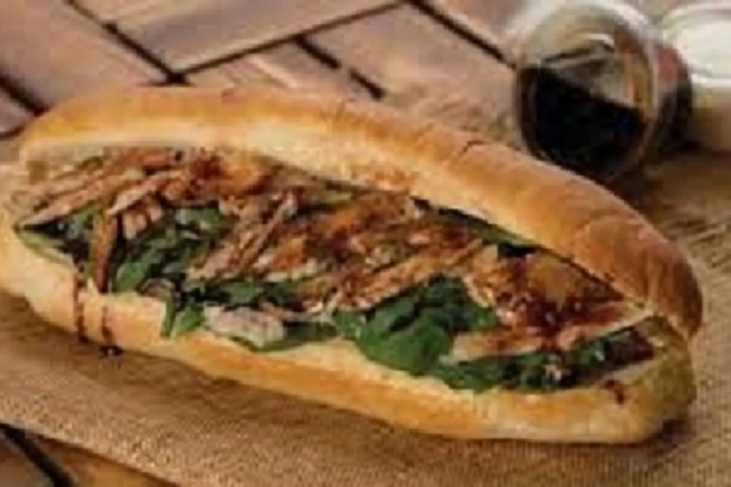 ساندوتش تونة جبن