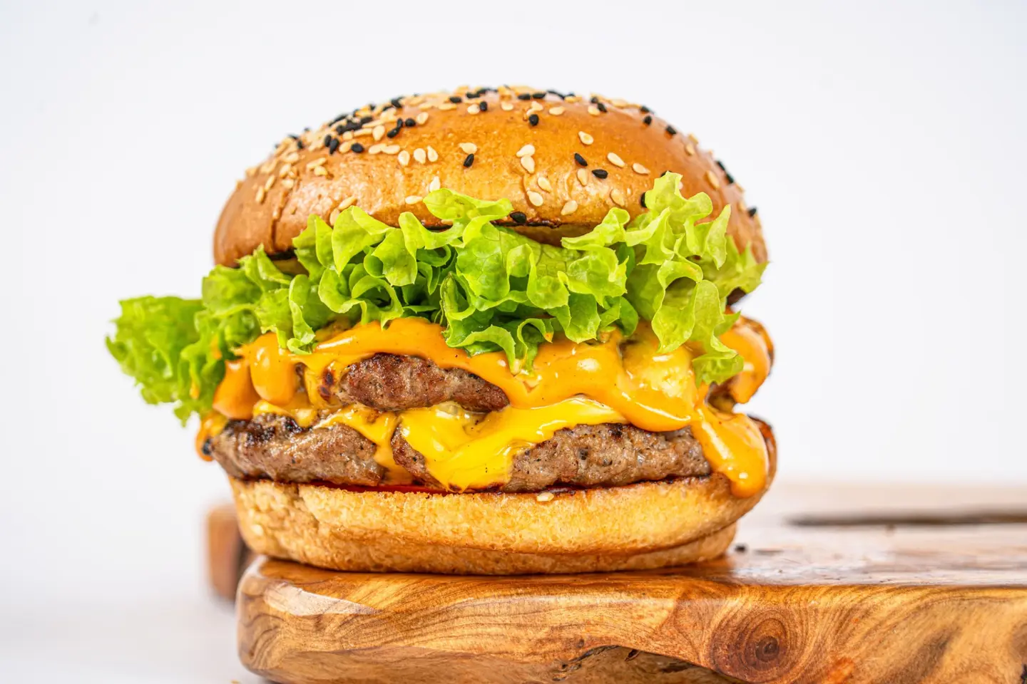 دبل برجر لحم