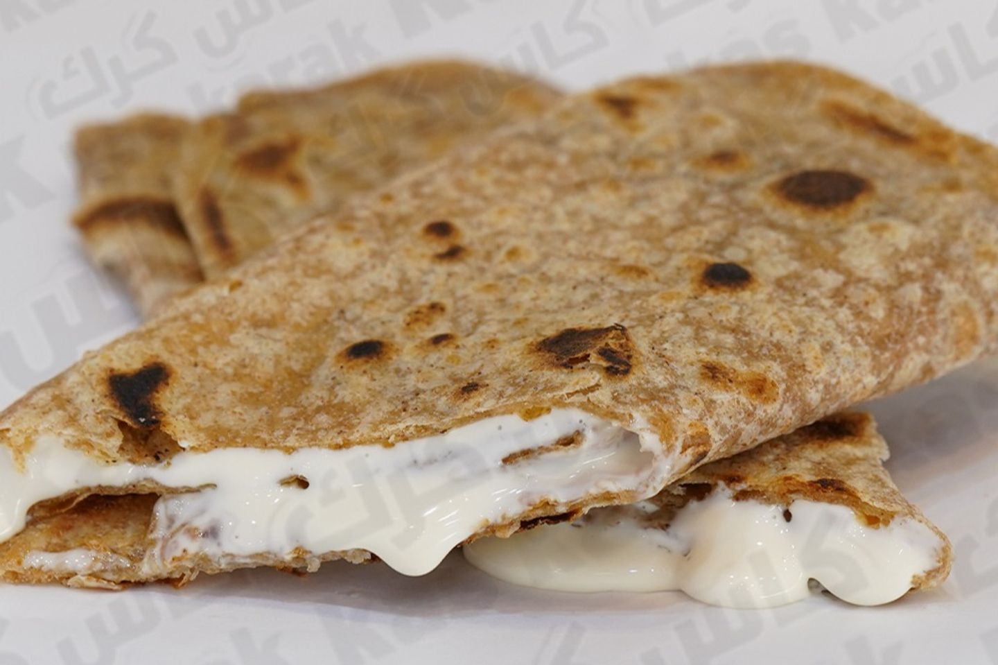 فطيرة دبل جبن سائل