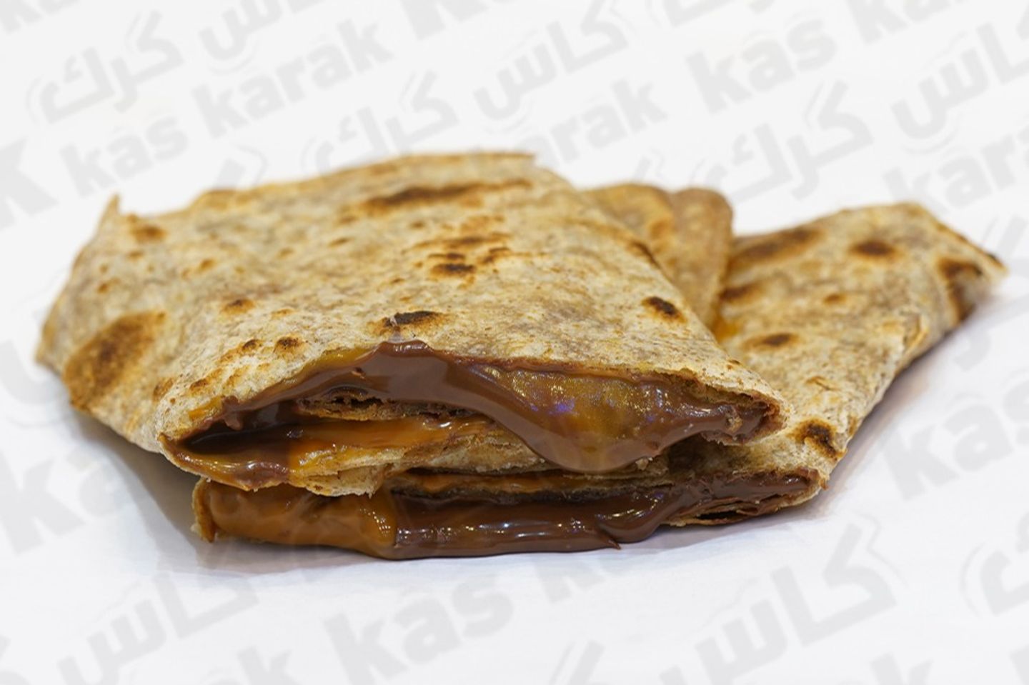 فطيرة لوتس بالنوتيلا