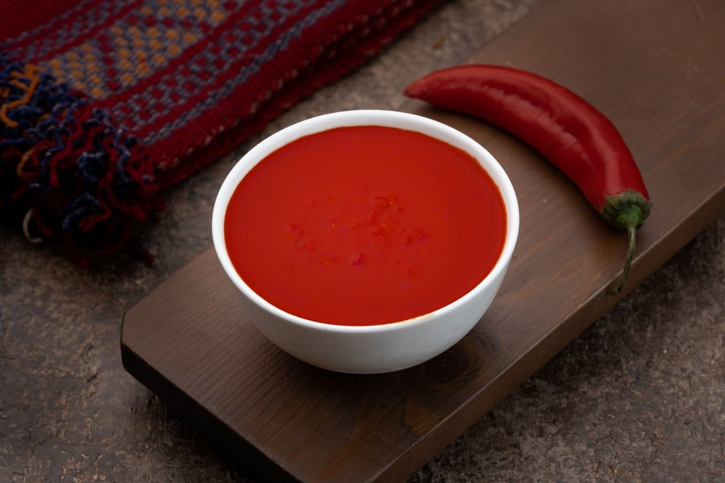 سلطة حارة احمر