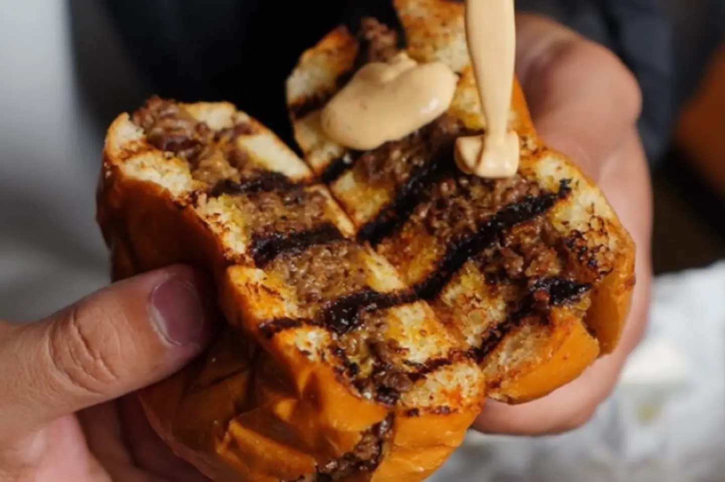 Single Grilled Beef Burger