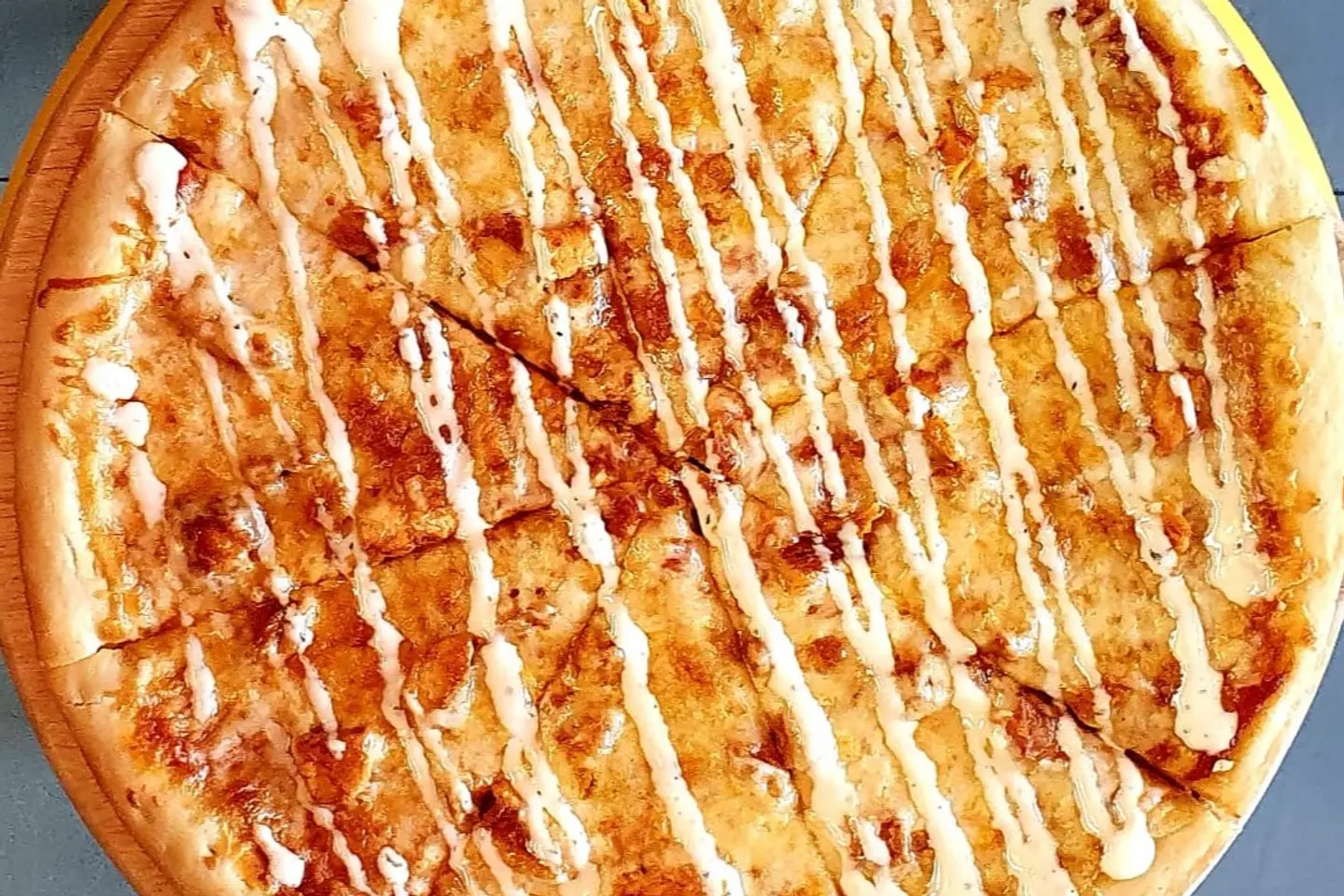 مارجريتا بالدجاج وصوص الرنش