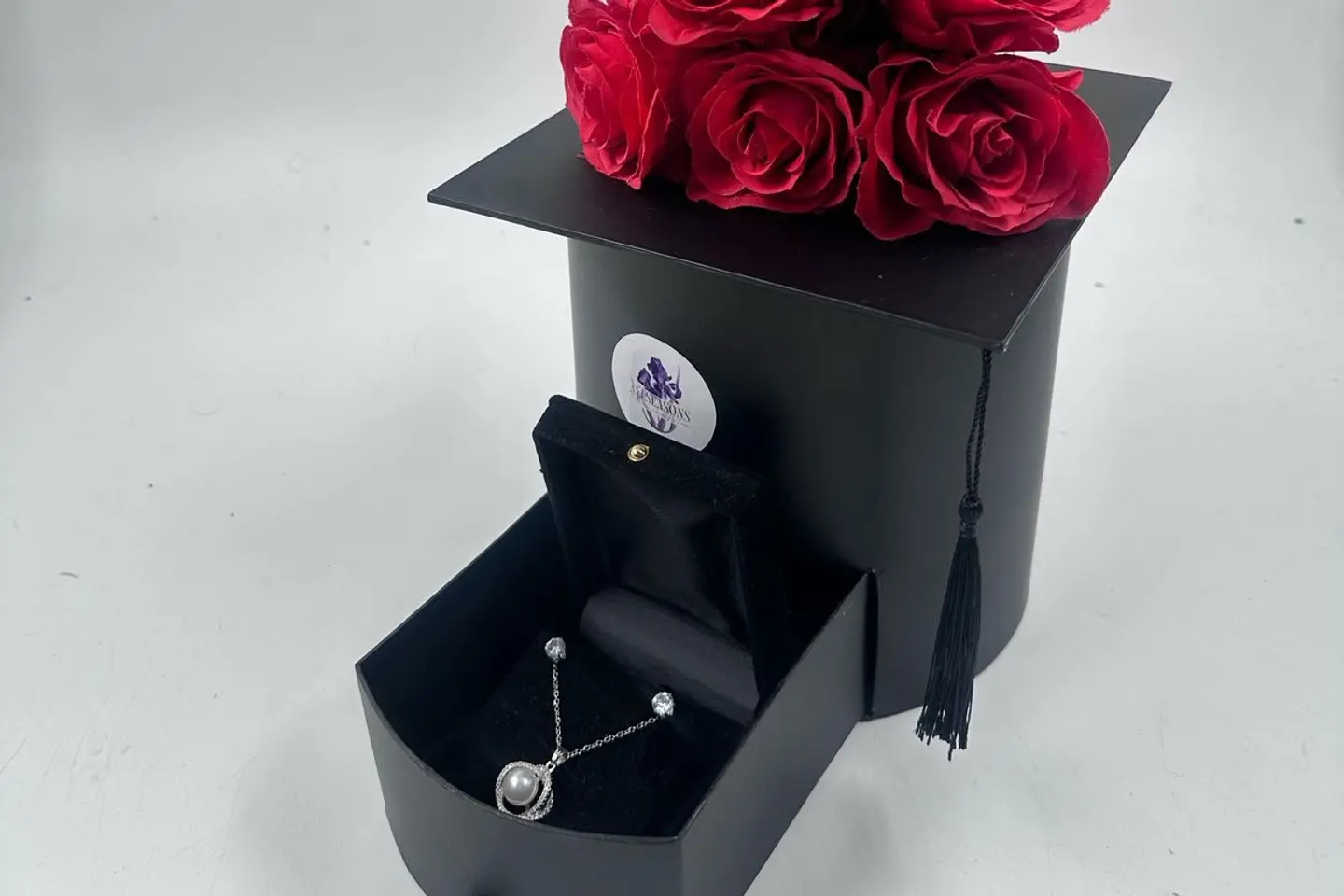 Red Rose Gift