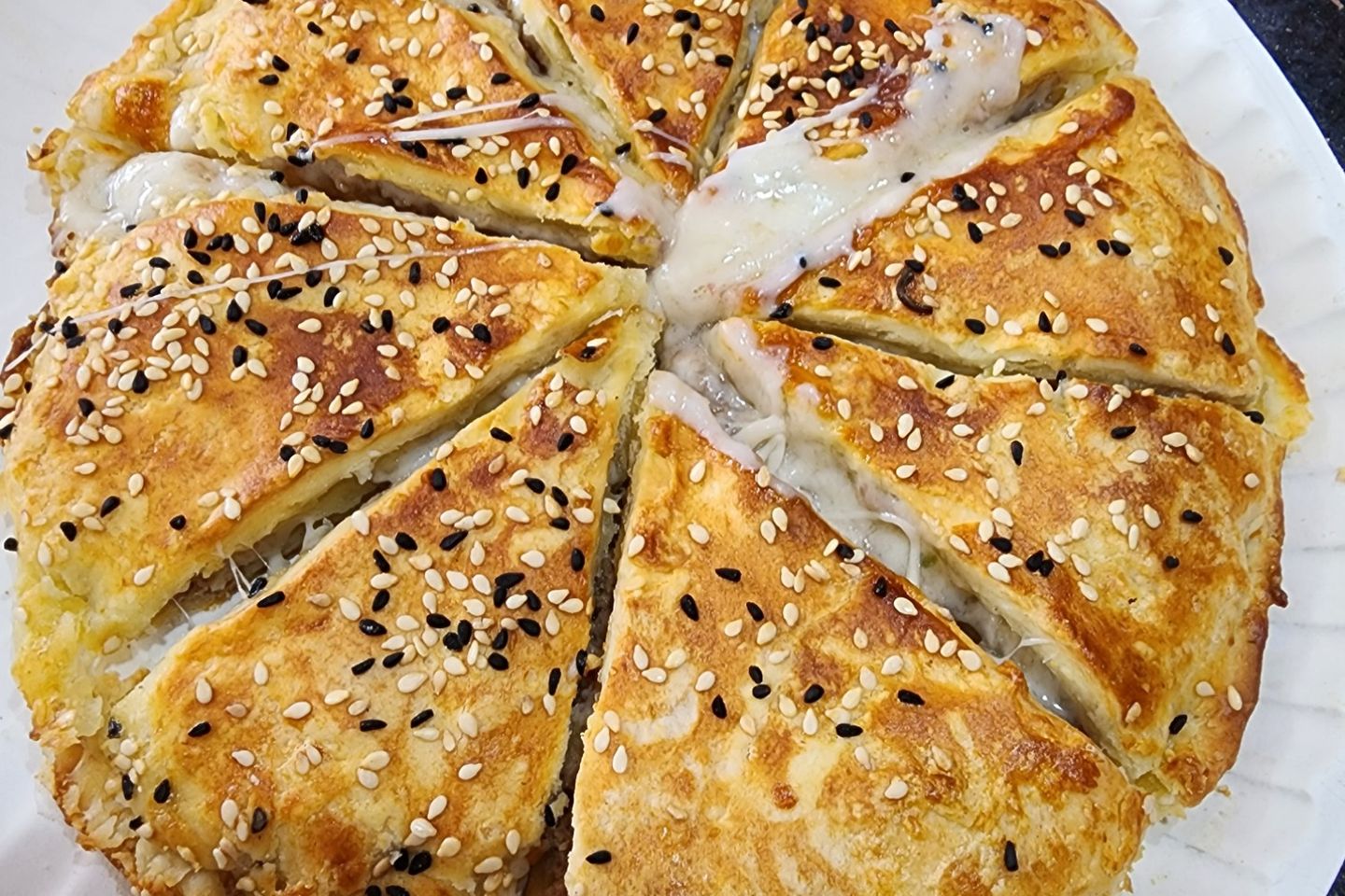 Maha Al Sham Meat Pie