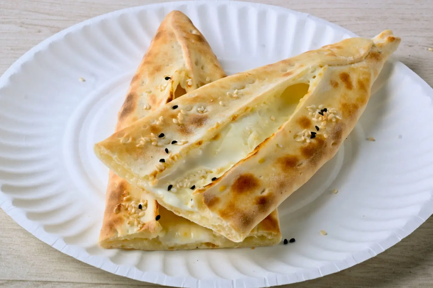 جبنة بالطماطم