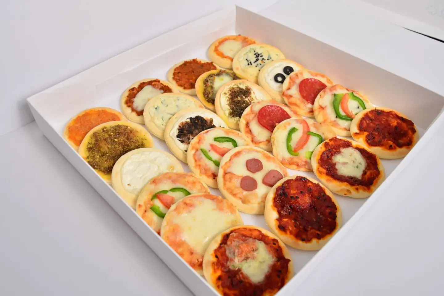 Mini Pastry 24 Pcs