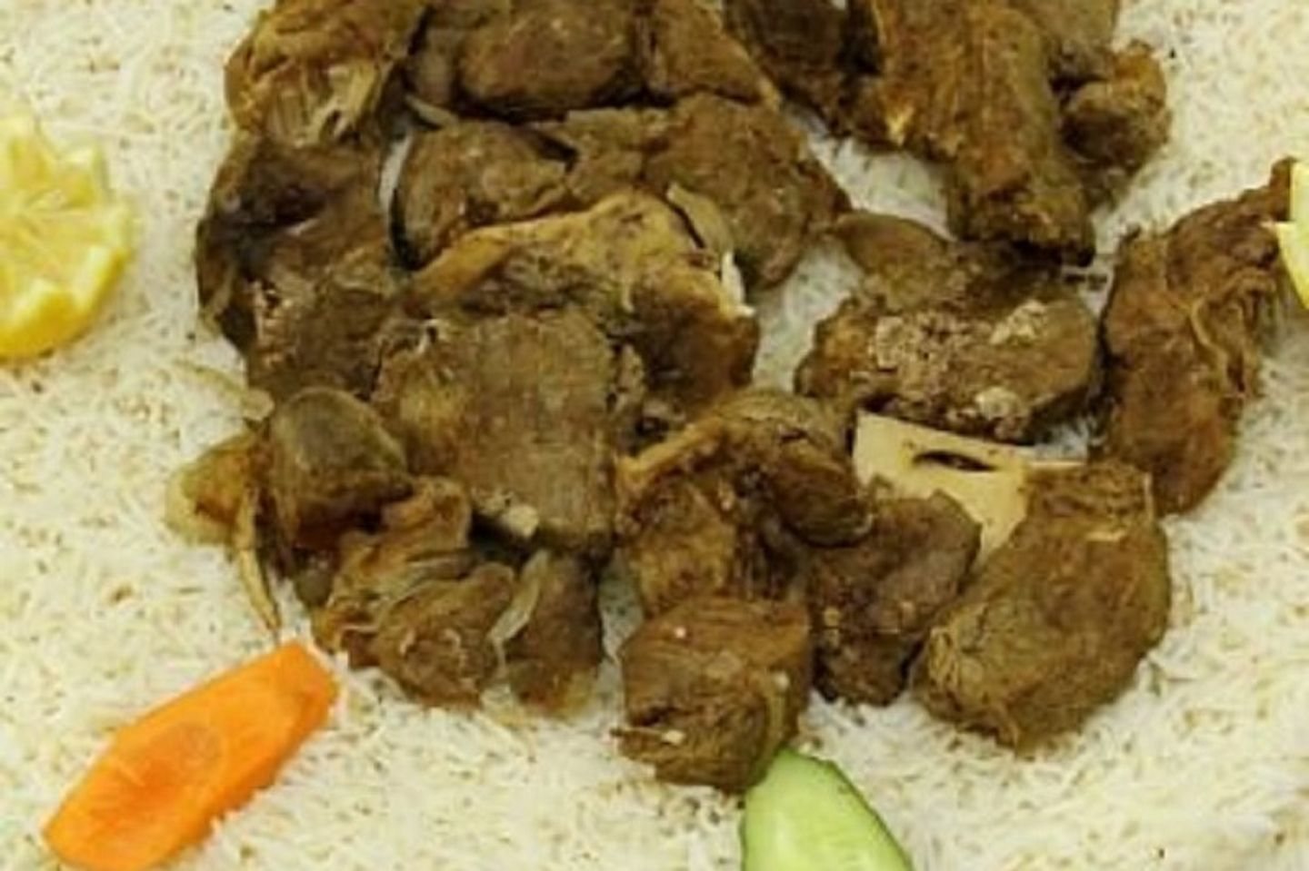 لحم برمة مع الرز
