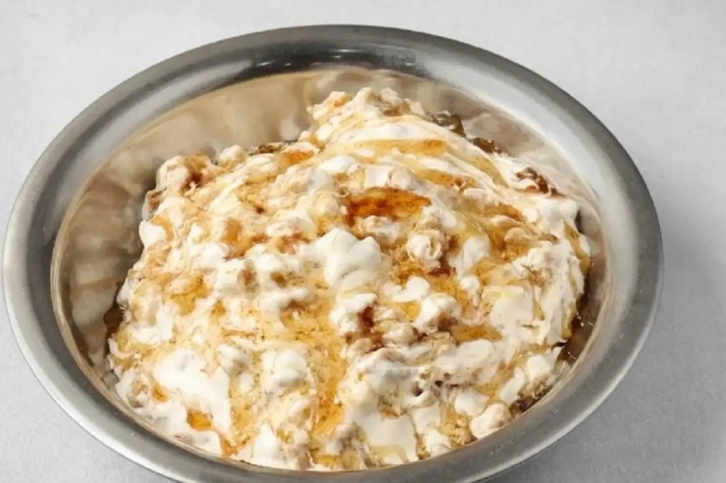 Areekah With Cream And Honey