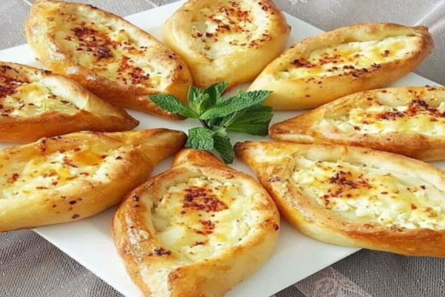 Labneh With Spinach
