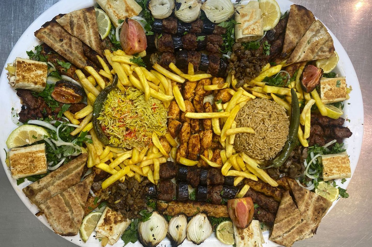 طبق الرافدين الملكي