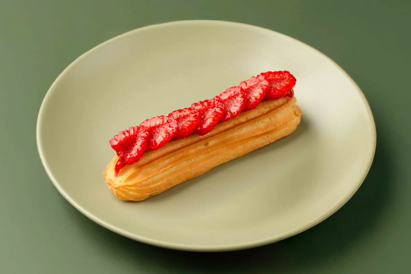 Raspberry Eclair